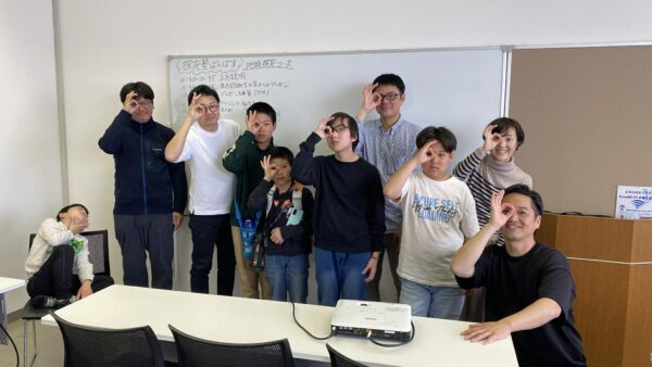 枚方診断士の会：地域の課題解決を探究！プレゼンへのフォードバックを実施