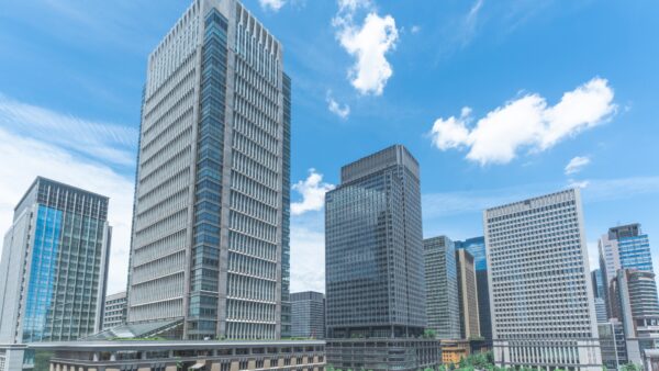 【完全ガイド】MEDDPICC（メディピック）の全項目を解説！大型商談を成功に導く方法